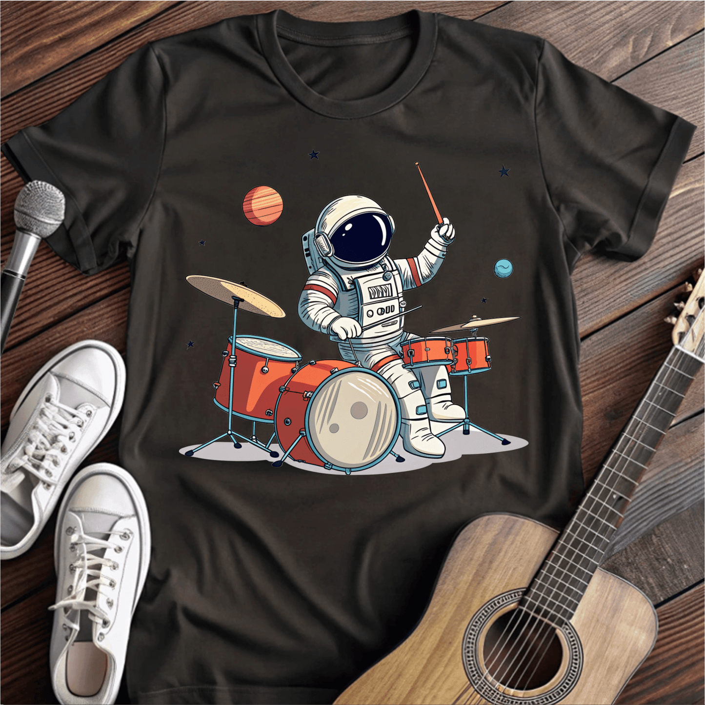 ⭐️⭐️⭐️⭐️⭐️ T-Shirt Black / S Playful Astronaut T-Shirt