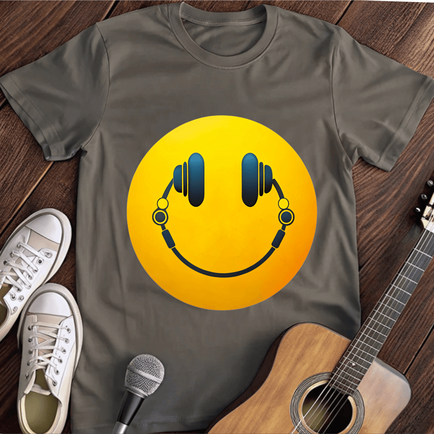 ⭐️⭐️⭐️⭐️⭐️(12) T-Shirt Charcoal / S Music Smiley T-Shirt