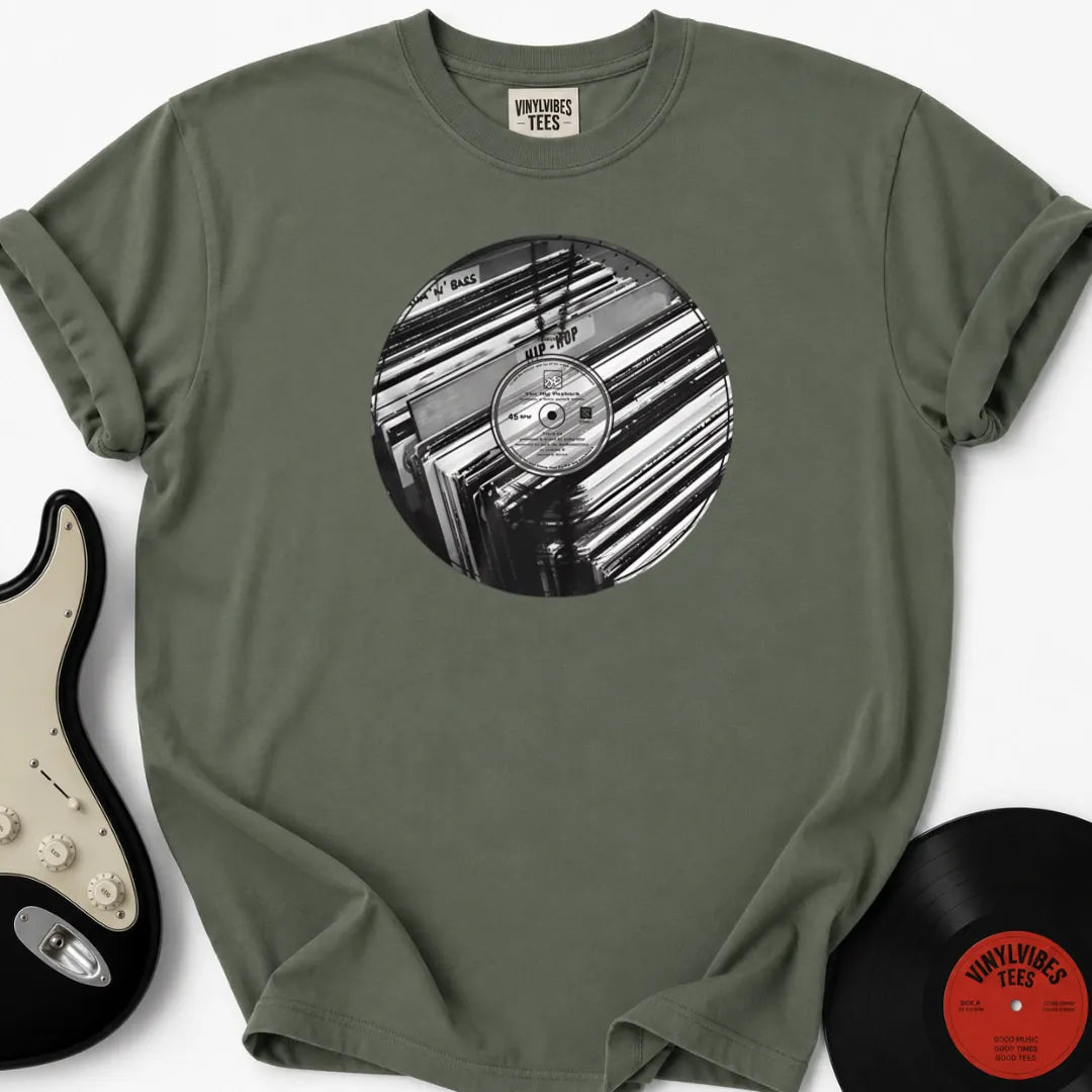 Maestro mockup | 79baaaab-b05b-42ee-b431-cd51a693a8ec | Moss