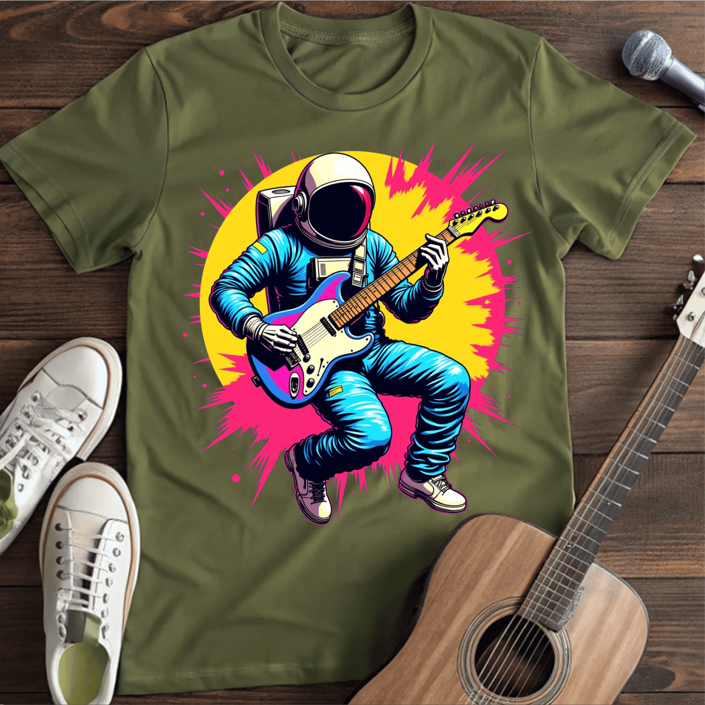 ⭐️⭐️⭐️⭐️⭐️ T-Shirt Military Green / S Astronaut Rocking T-Shirt