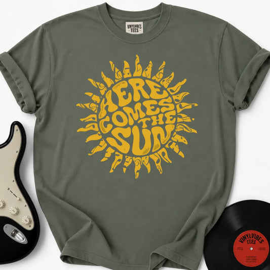 Printify T-Shirt Moss / S Here Comes Premium T-Shirt