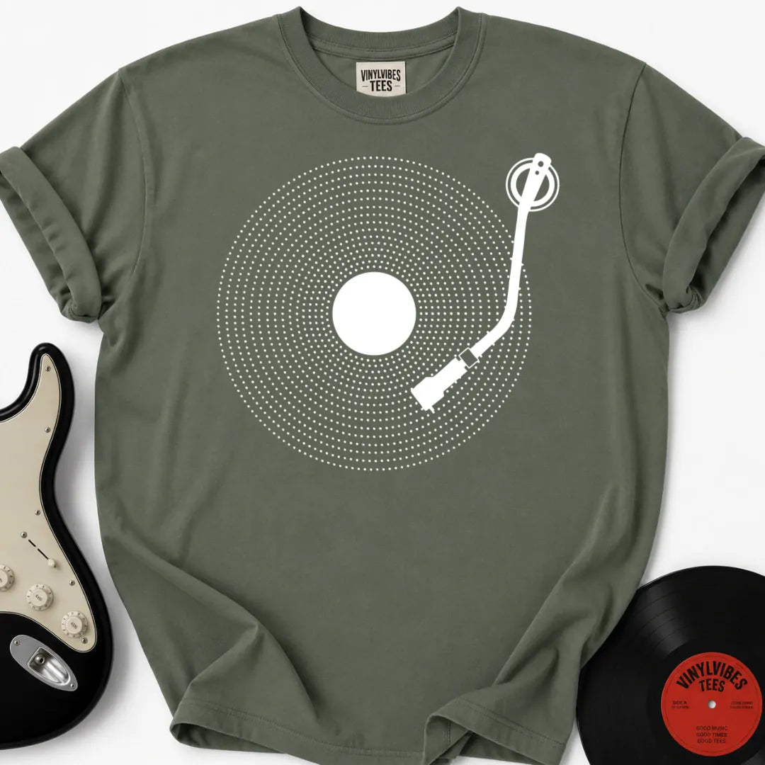 Printify T-Shirt Moss / S Vinyl Dots T-Shirt