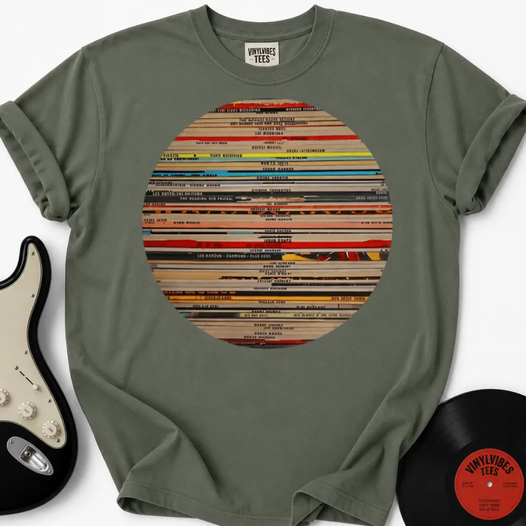 Printify T-Shirt Moss / S Vinyl Globe Premium T-Shirt