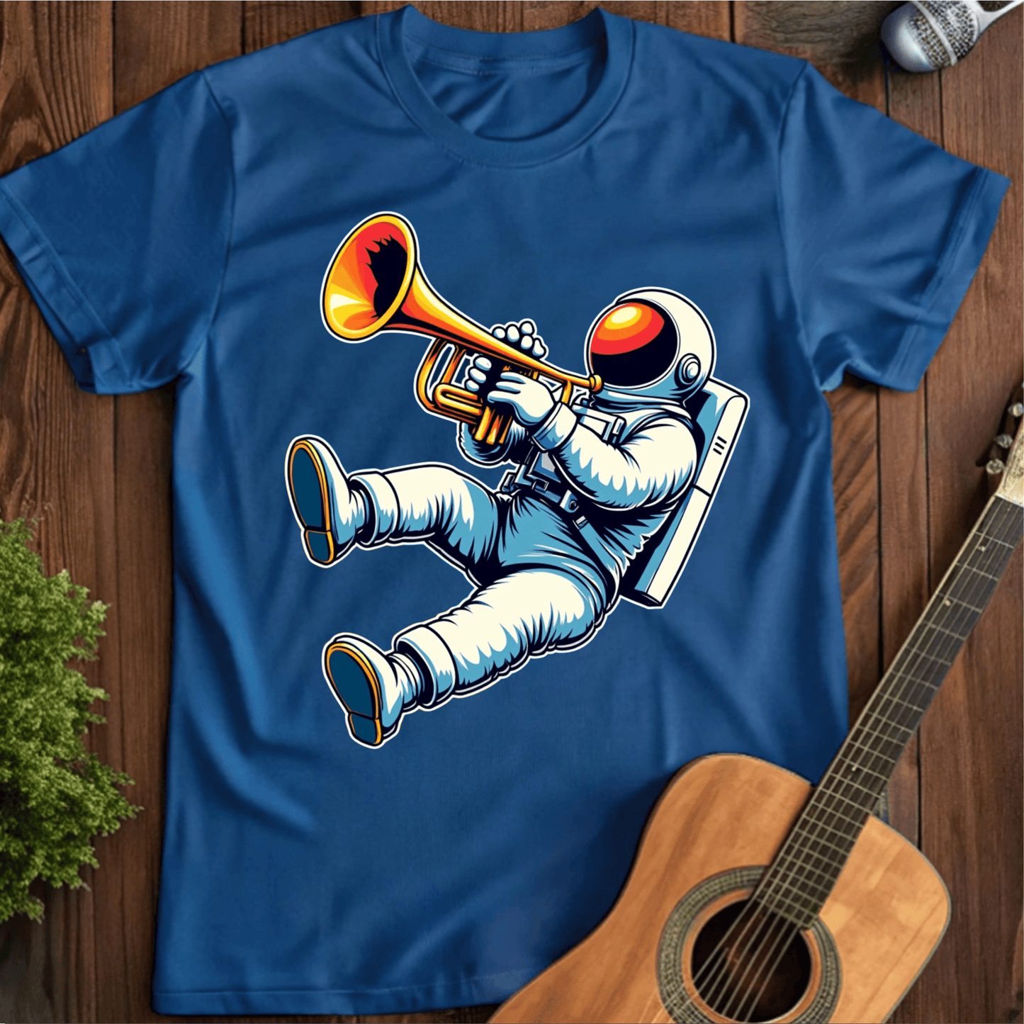 ⭐️⭐️⭐️⭐️⭐️ T-Shirt Royal / S Musical Austronaut T-Shirt