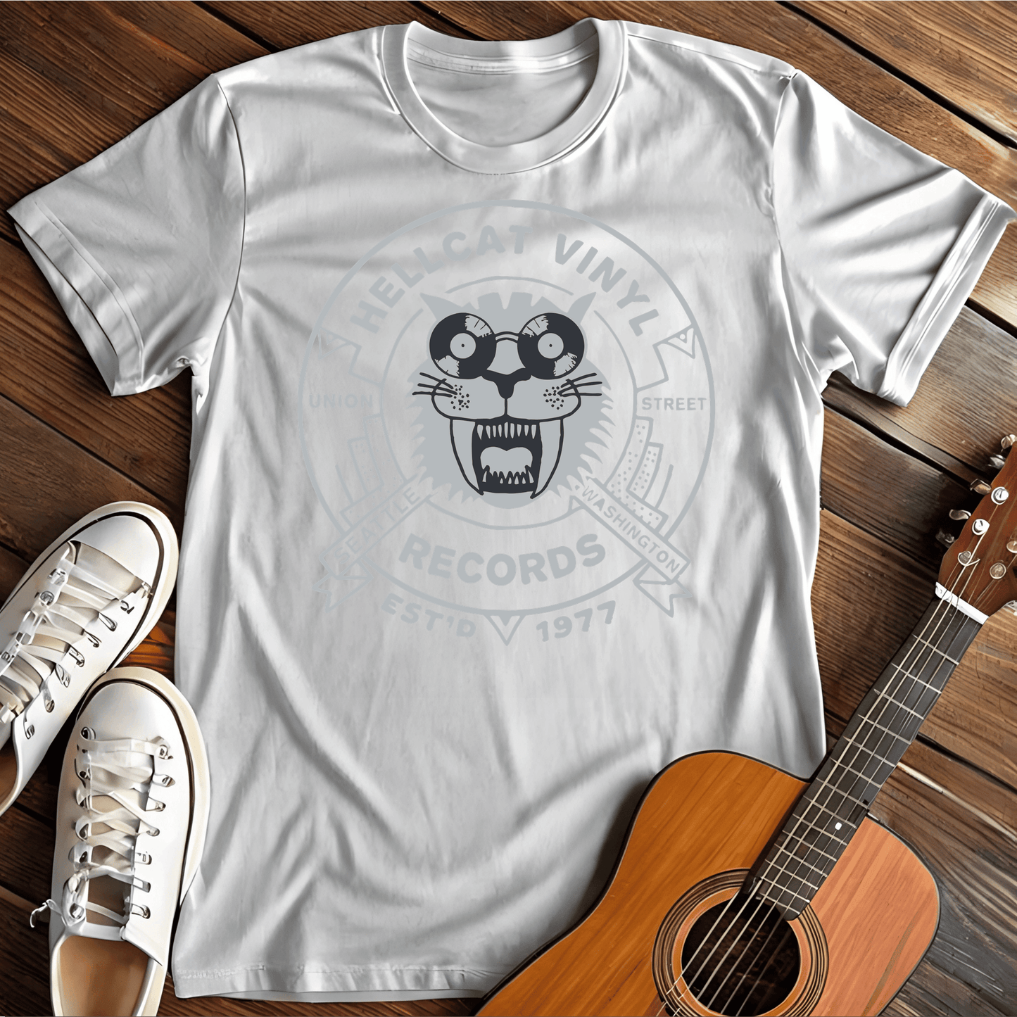 ⭐️⭐️⭐️⭐️⭐️(14) T-Shirt White / S Vinyl Records T-Shirt